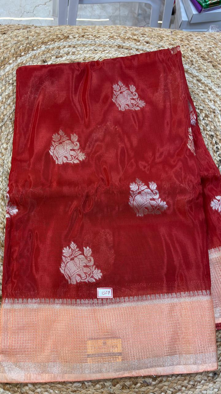 Banaras HO saree