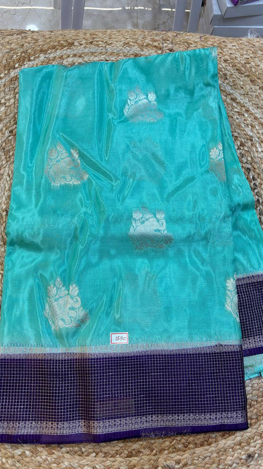 Banaras HO saree