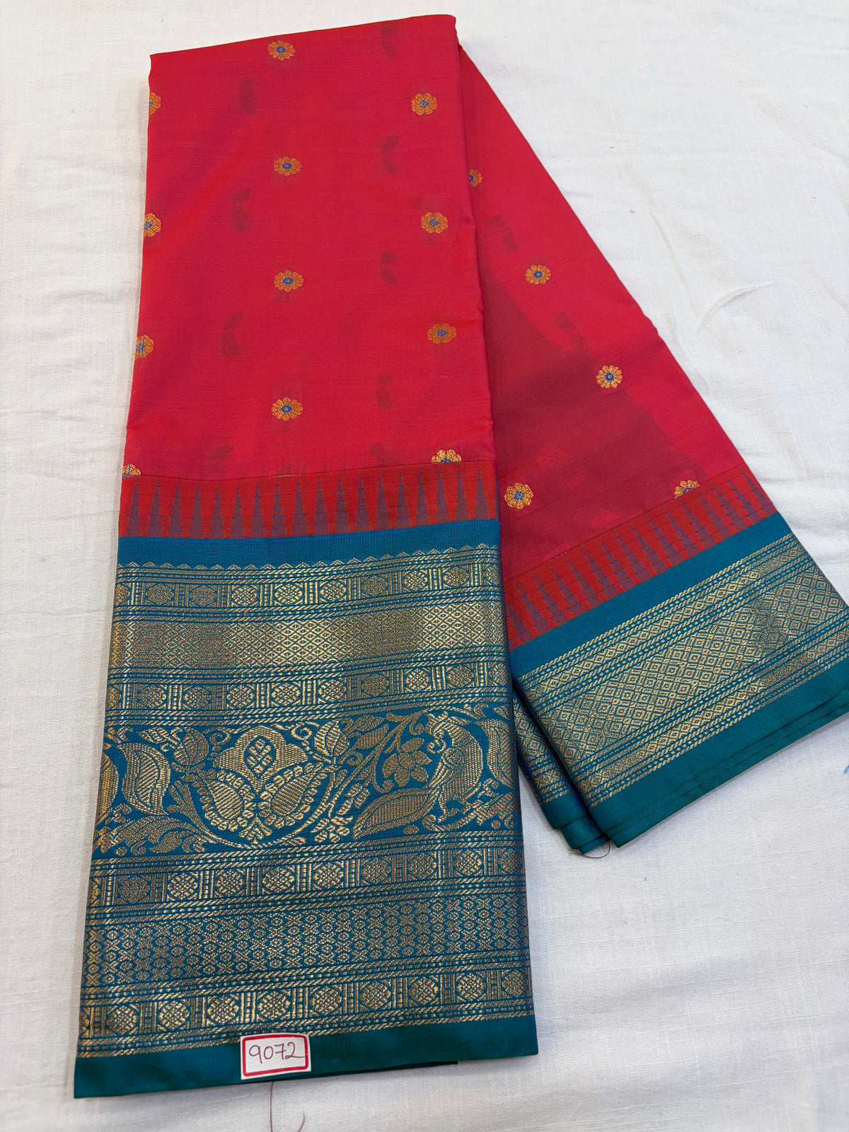 Semi gadwal big border Saree