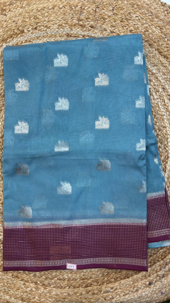 Banaras HO saree