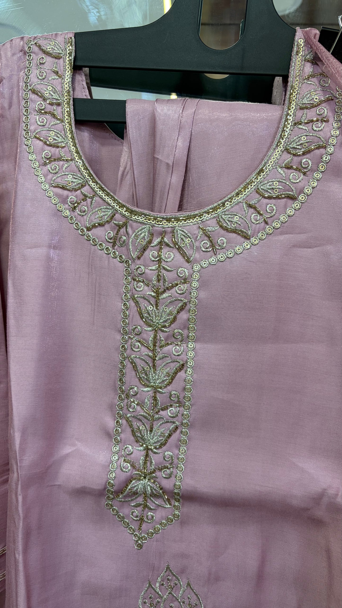 Tissue Embroidery 3 piece Set