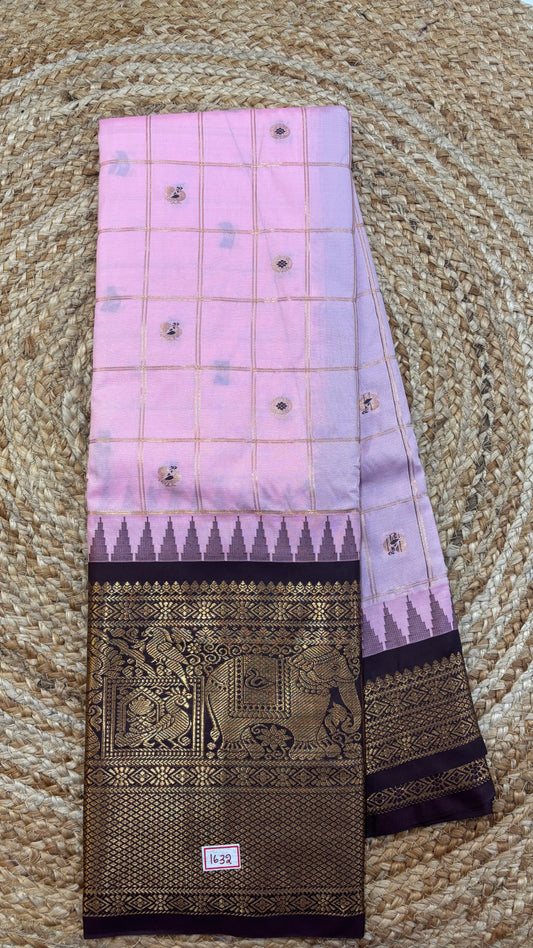 Semi Gadwal Checks Saree
