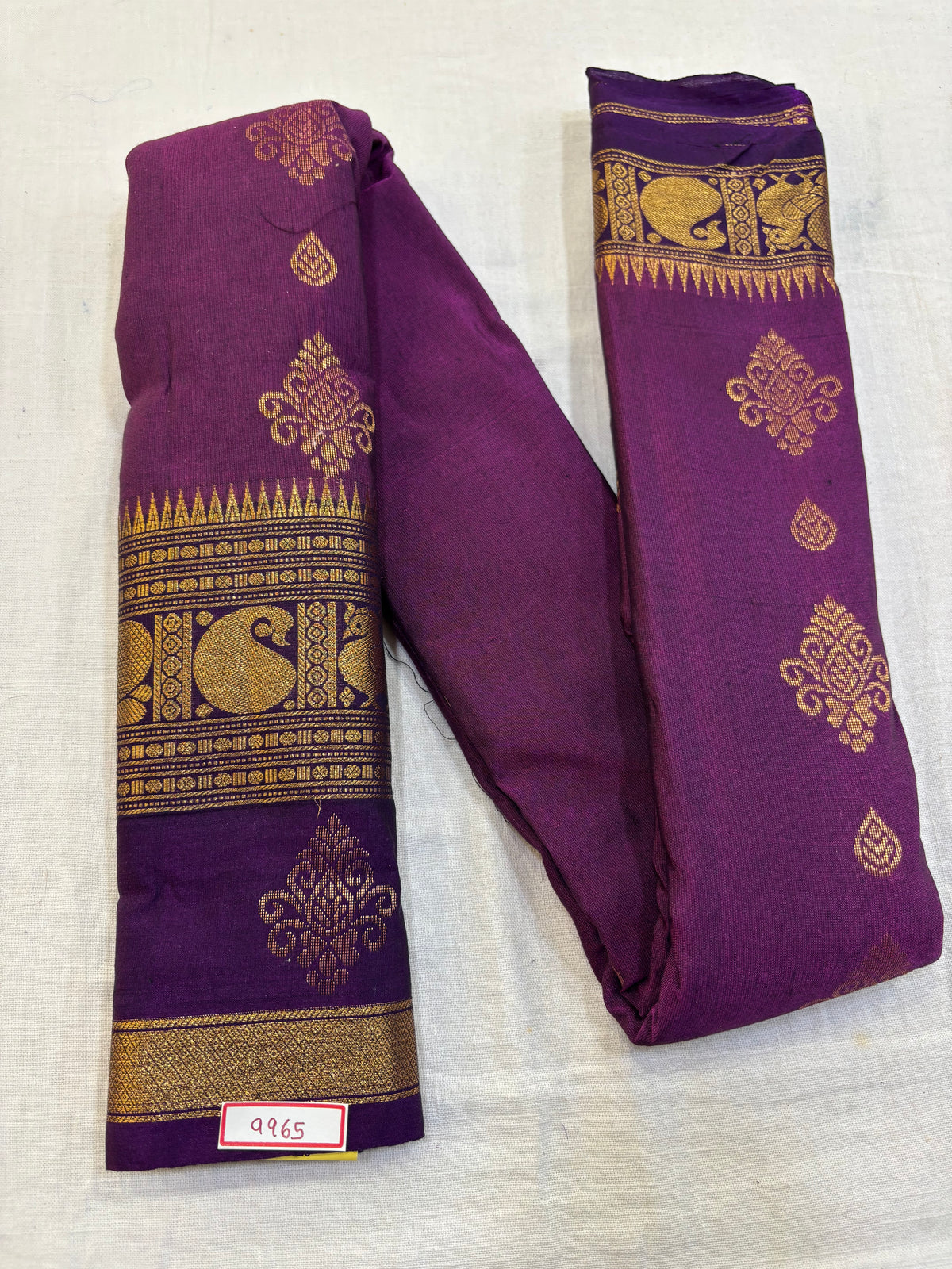 Semi Gadwal Sico Small Border Saree