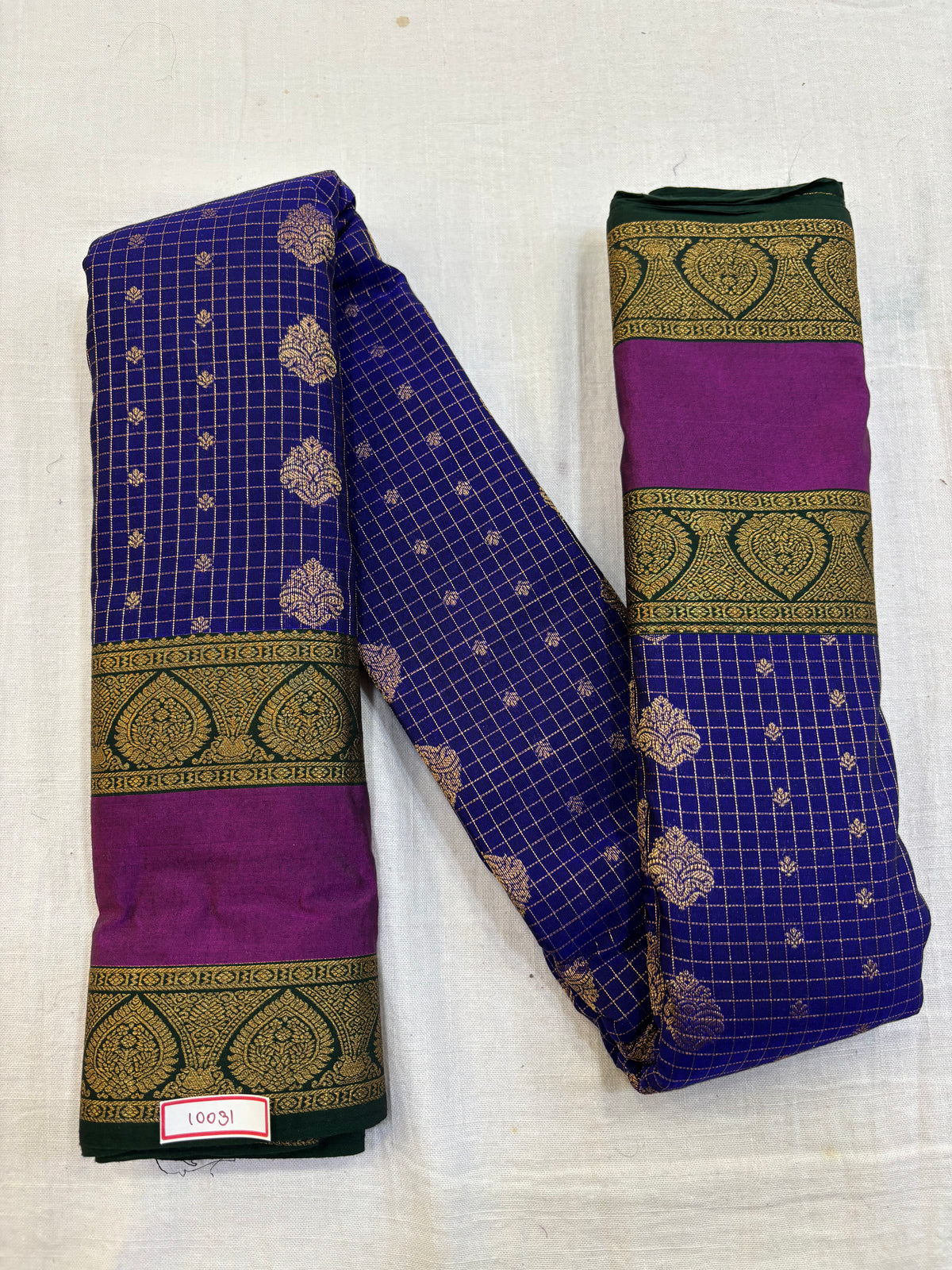 Semi Gadwal Sico Small Border Saree