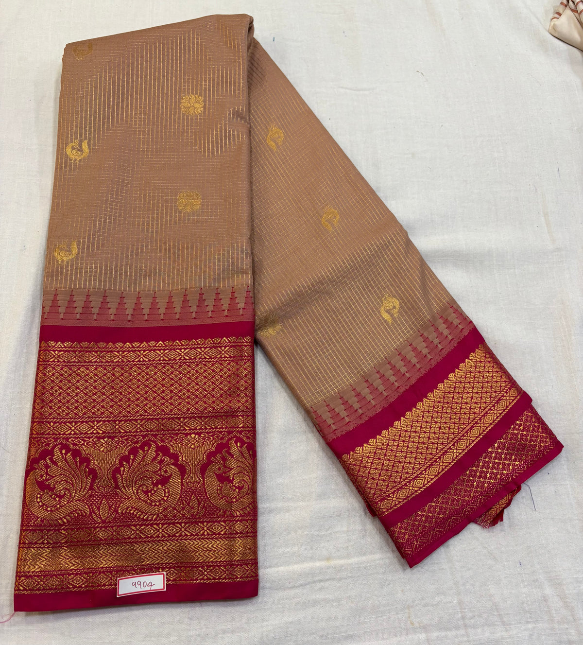 Semi Gadwal silk Vintage Checks Saree
