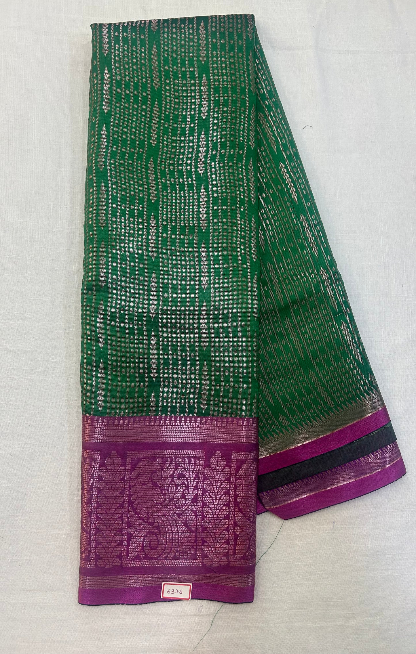 Kashika Pattu