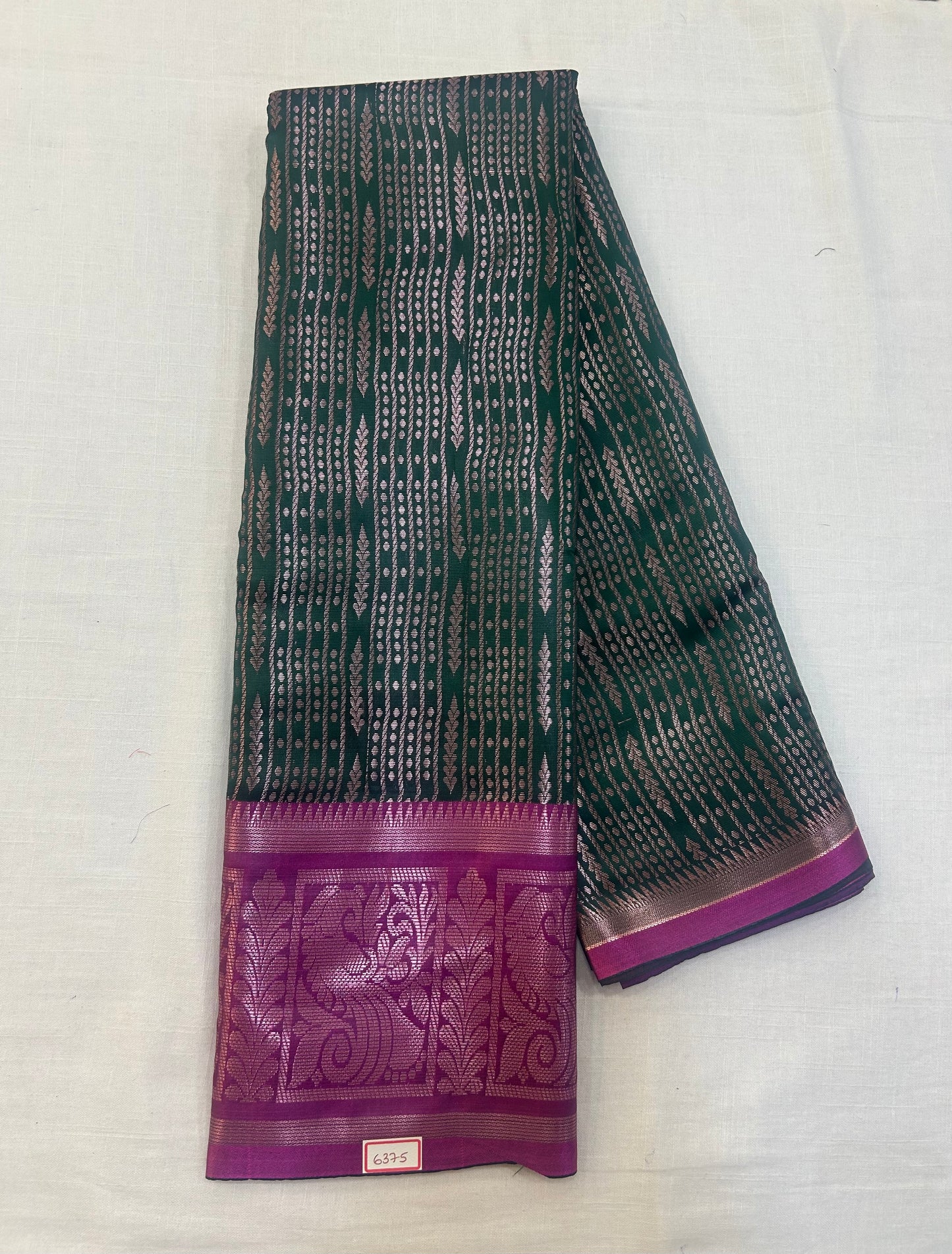 Kashika Pattu