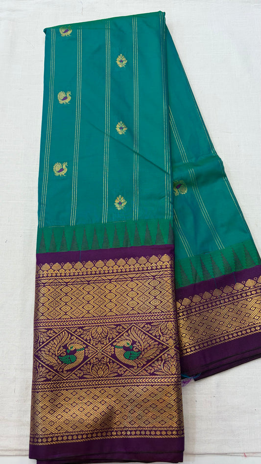 Semi Gadwal Checks Saree