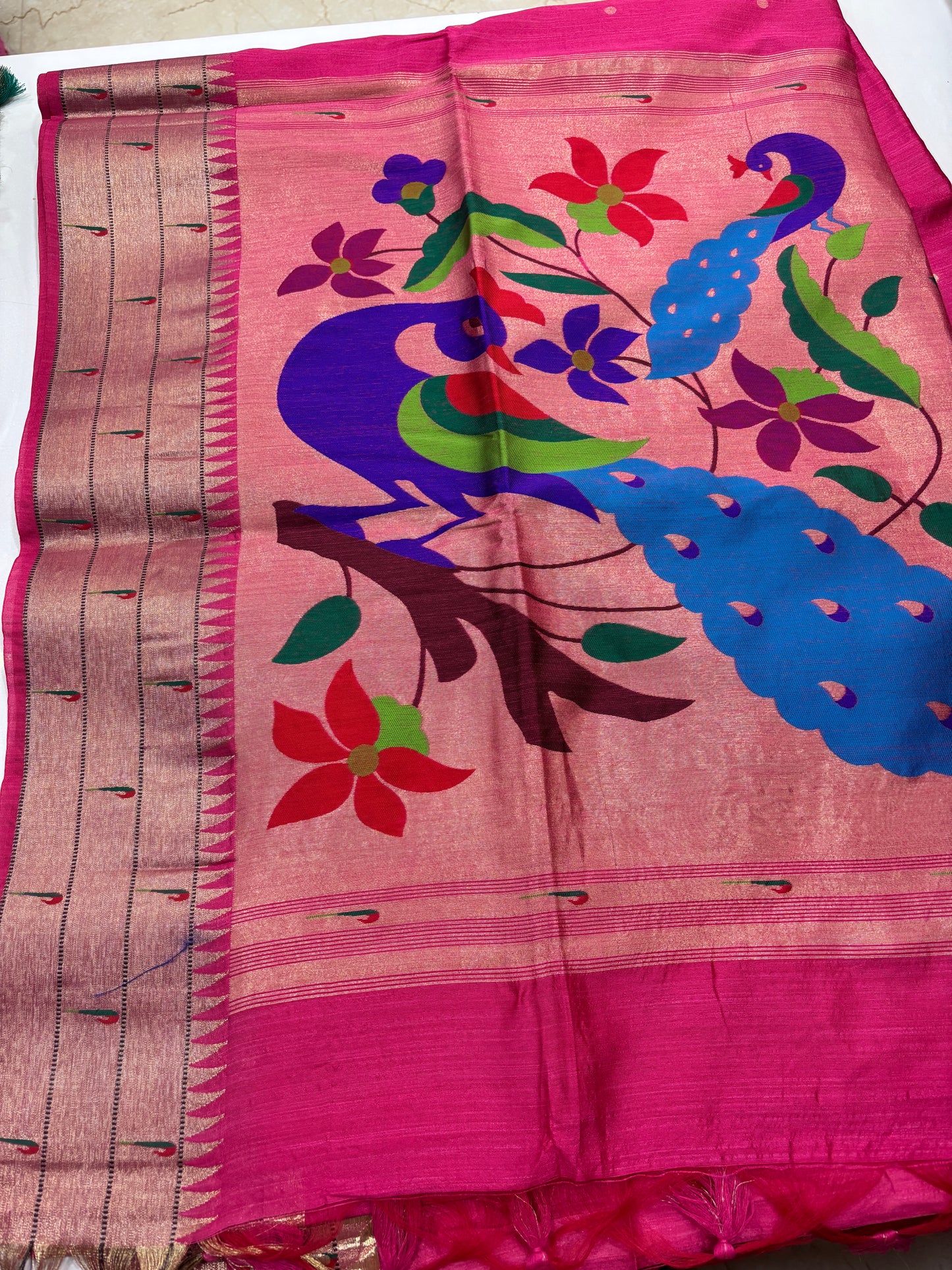 Paithani Muniya border Saree