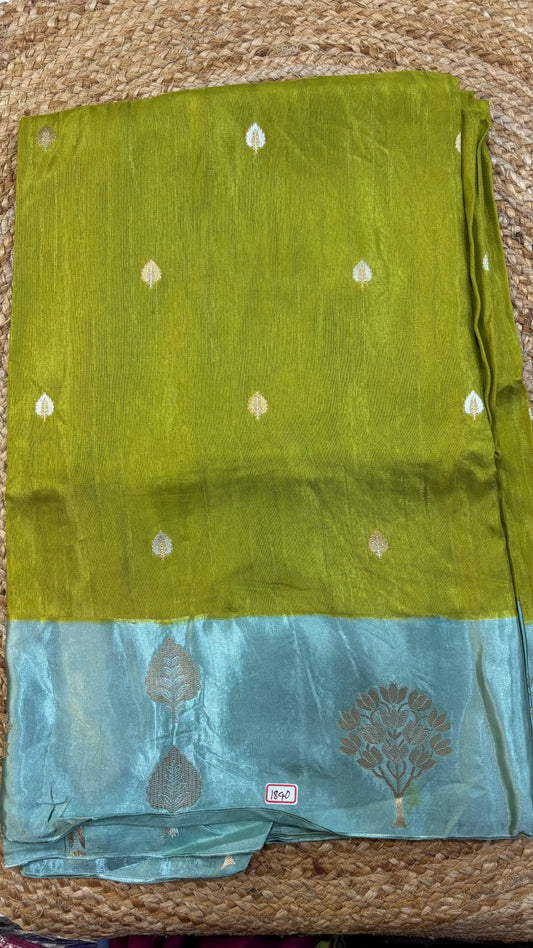 Banaras HO saree