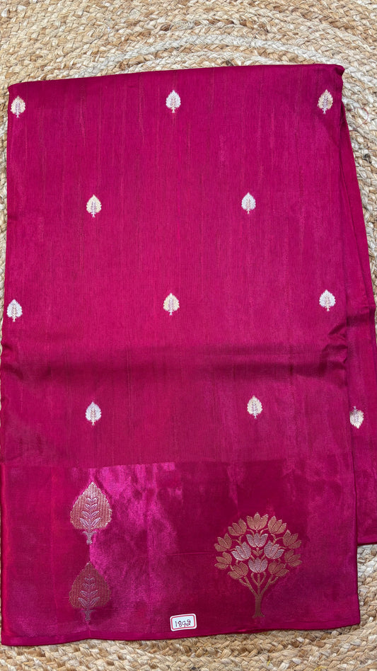 Banaras HO saree