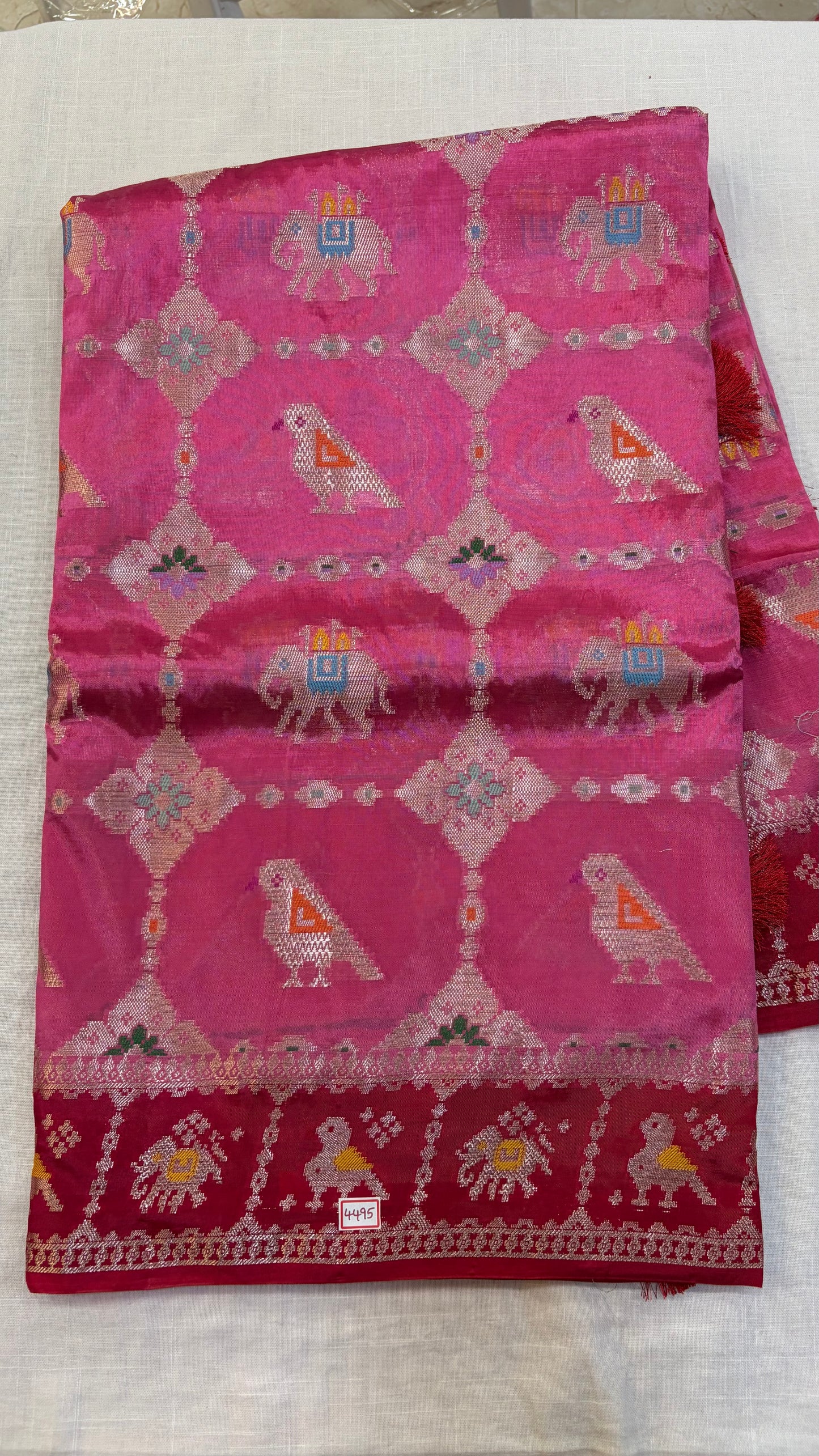 HO Ikkat Weaving Saree
