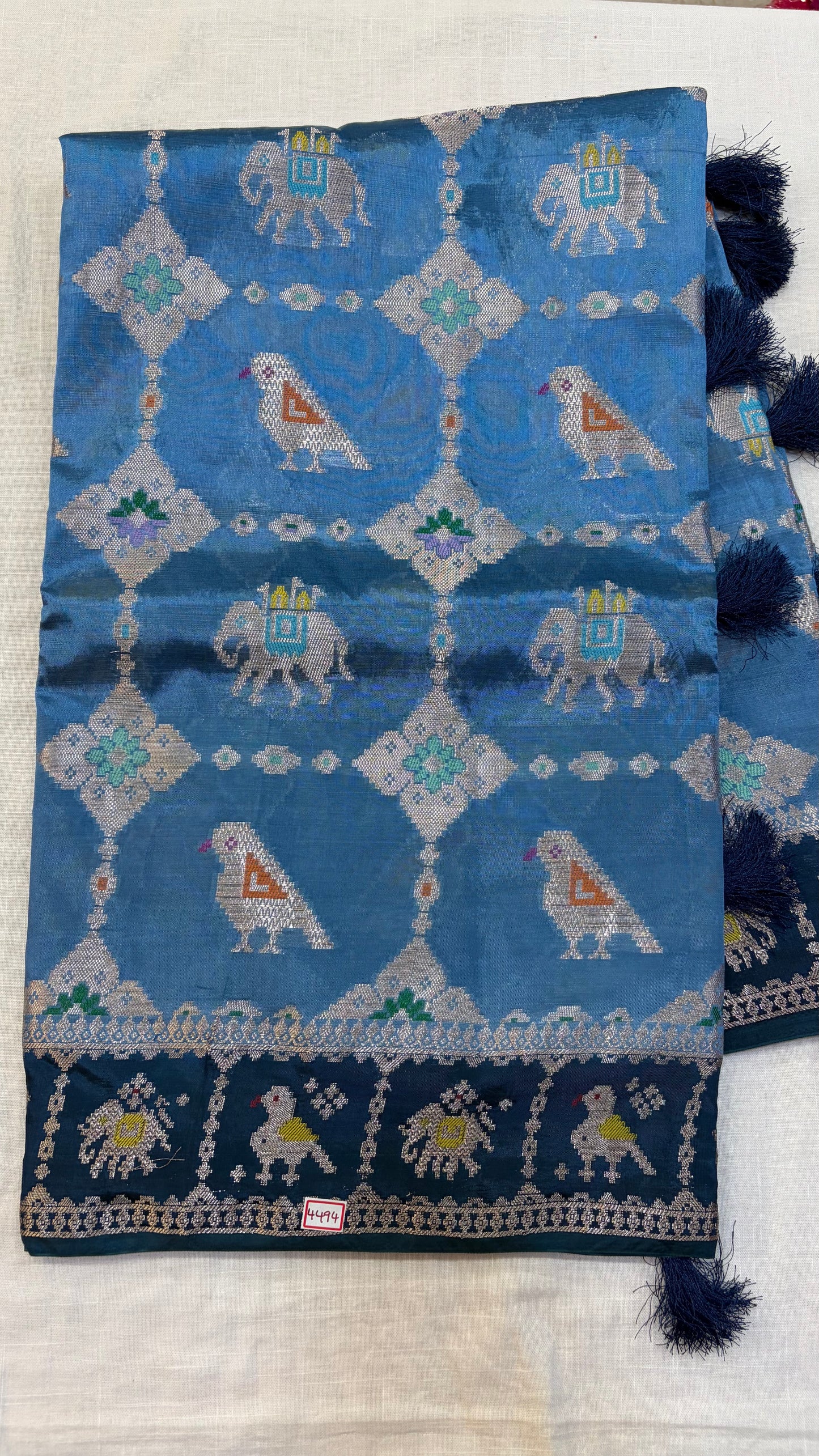 HO Ikkat Weaving Saree