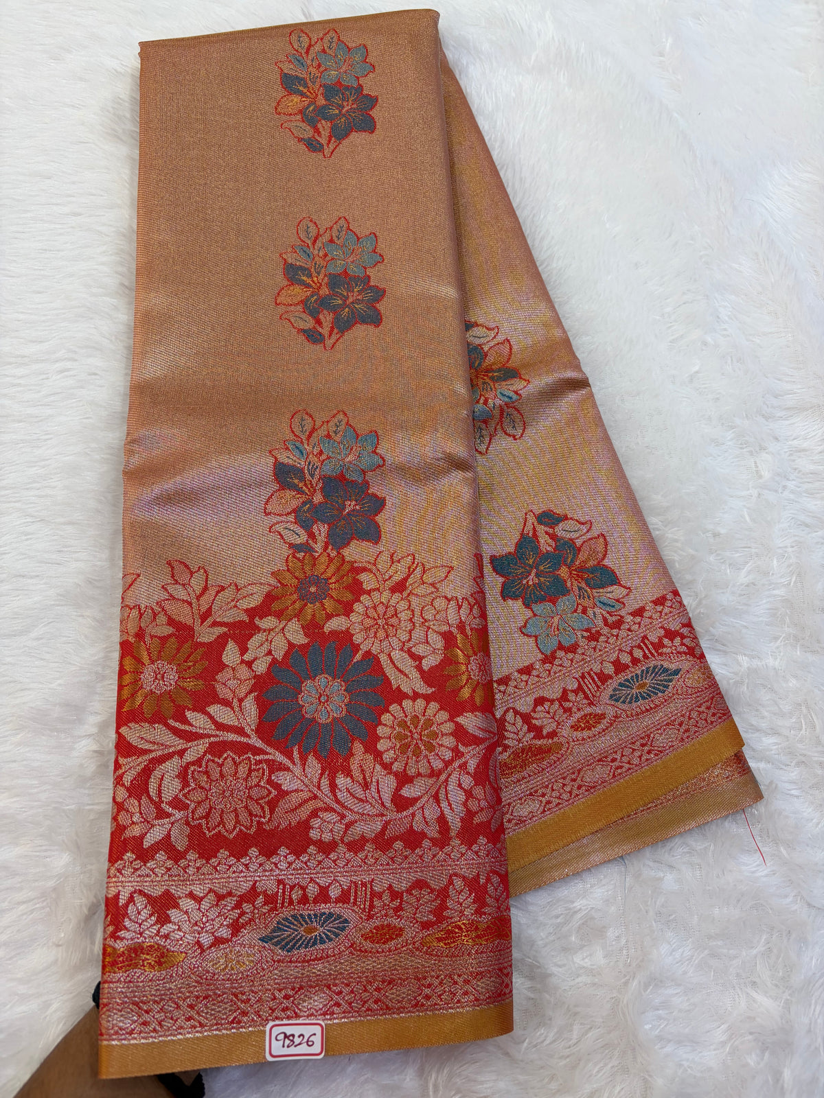 Semi Kanchi Tissue weaving Saree