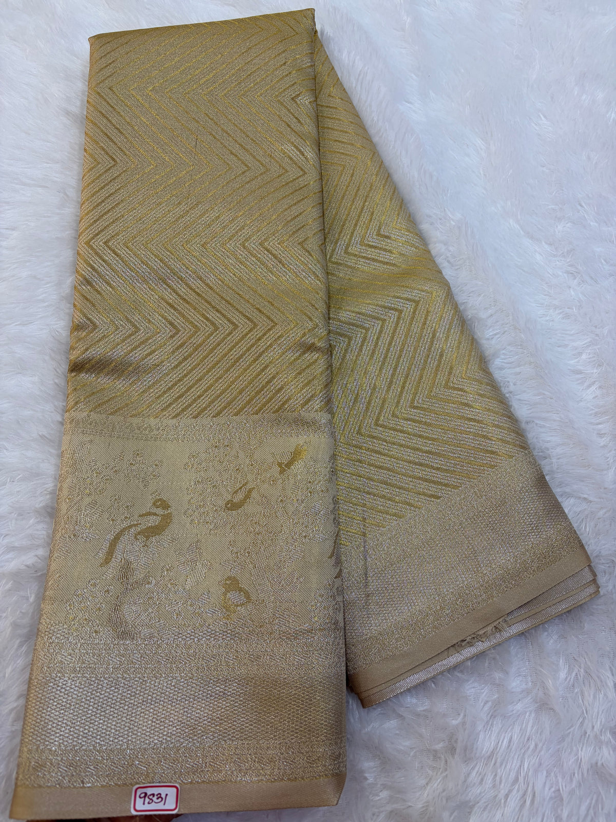 Semi Kanchi Tissue weaving Saree