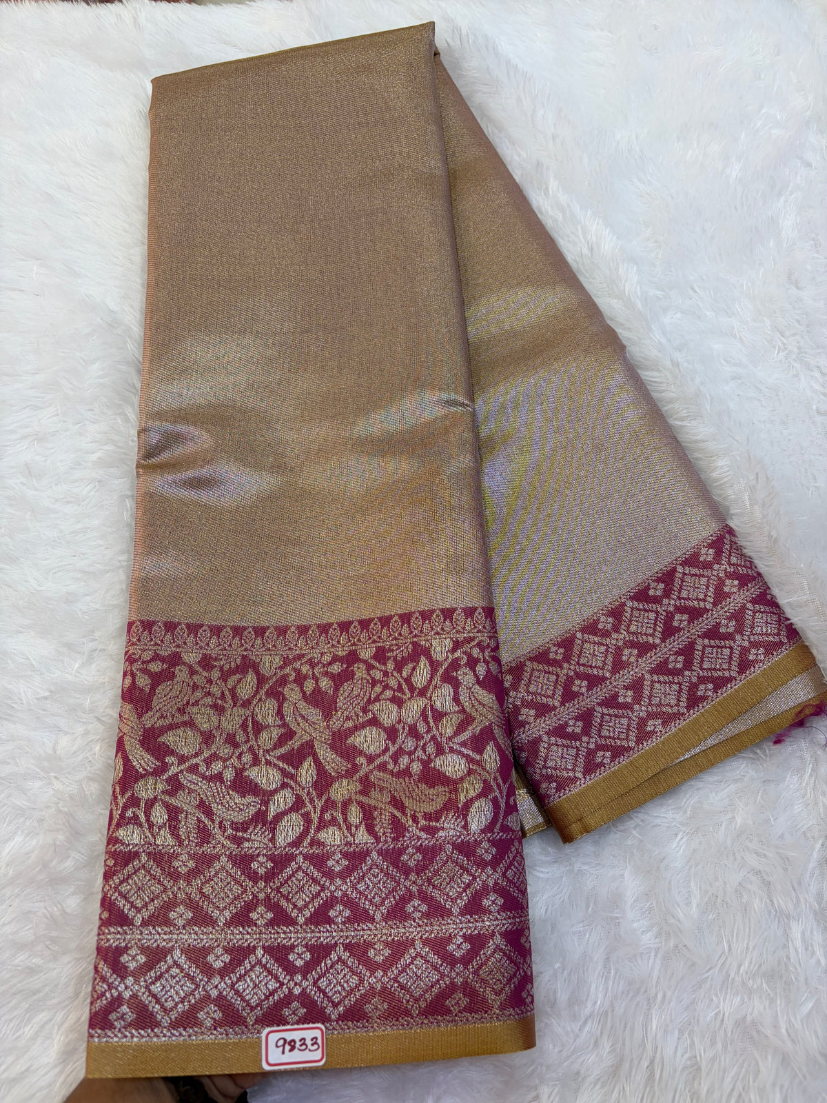 Semi Kanchi Tissue weaving Saree