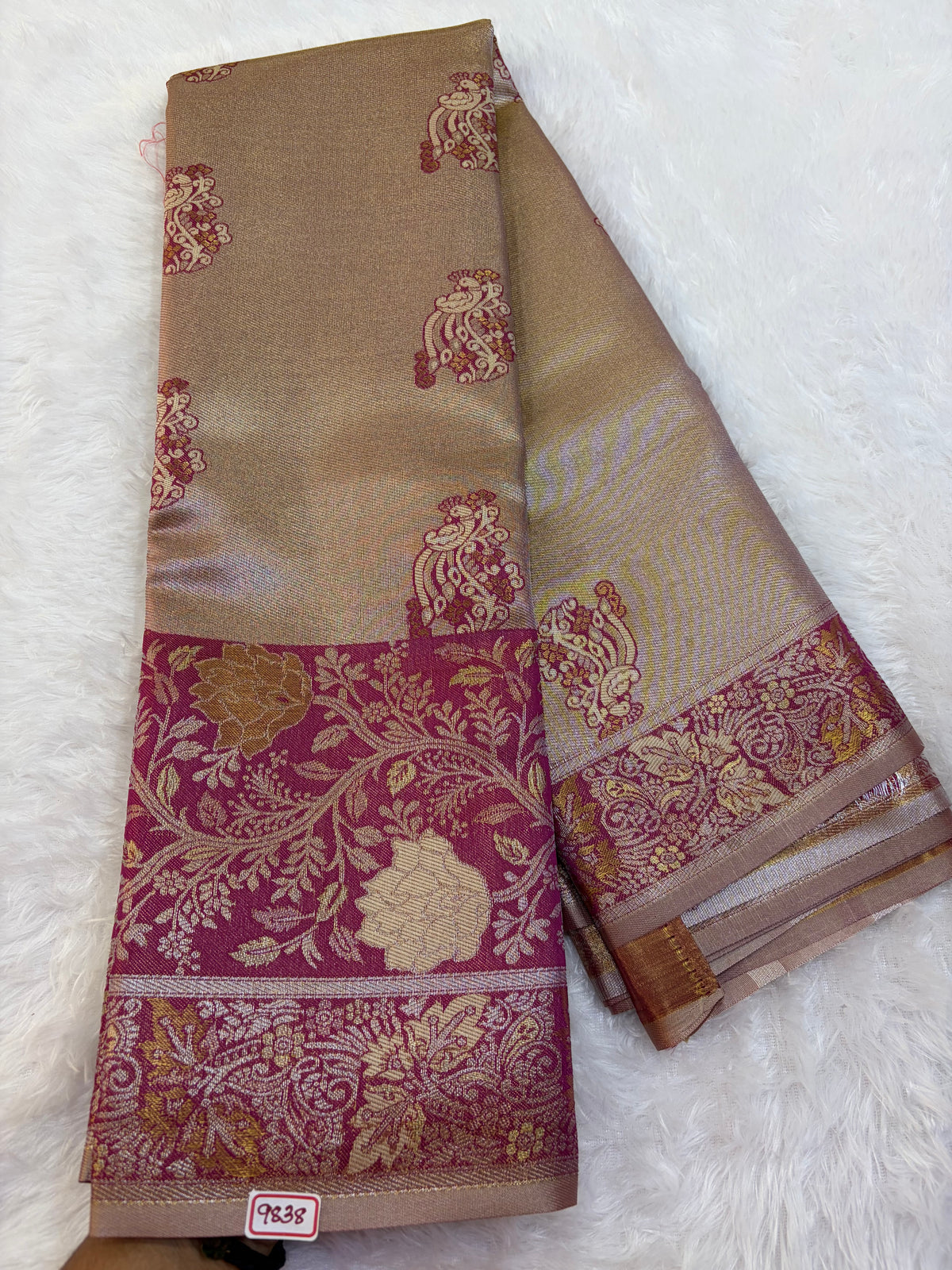 Semi Kanchi Tissue weaving Saree
