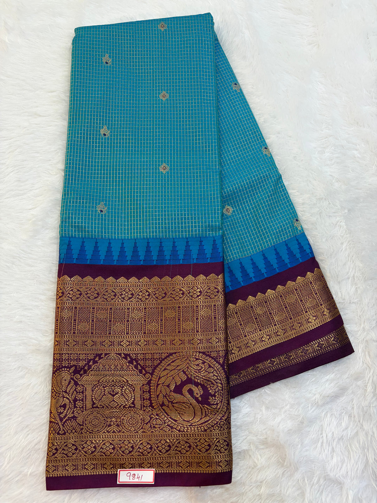 Semi Gadwal silk Vintage Checks Saree