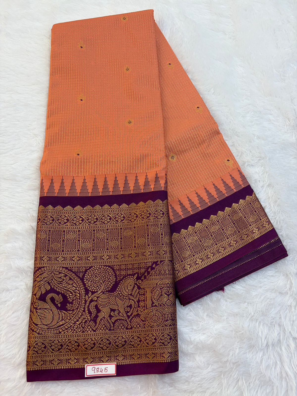 Semi Gadwal silk Vintage Checks Saree