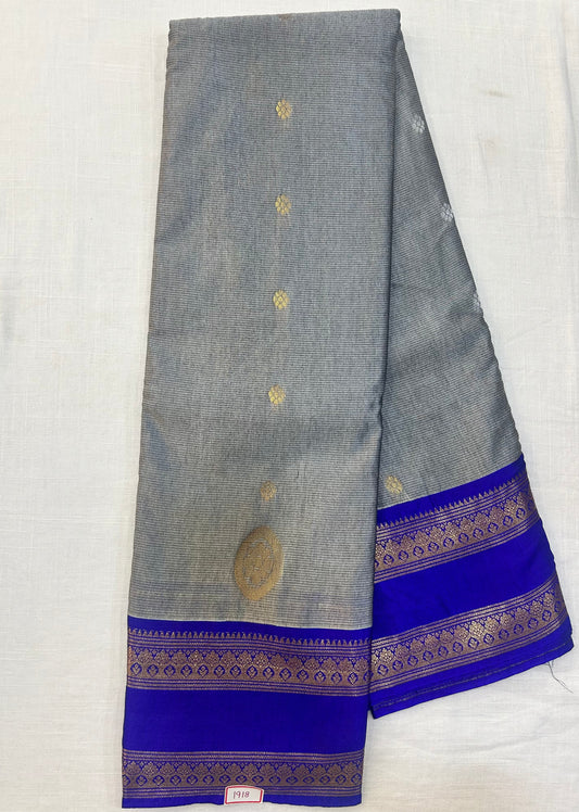 Semi Gadwal Vintage style Gap border sarees