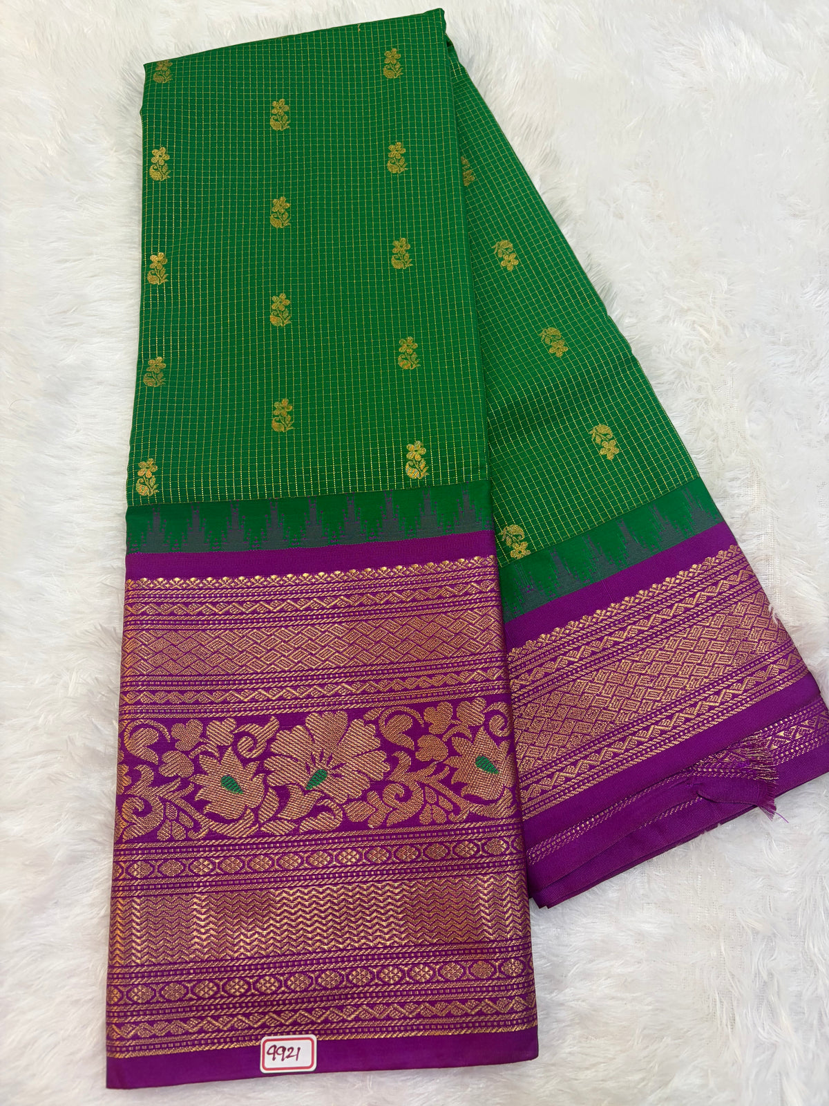 Semi Gadwal silk Vintage Checks with Meena Border Saree