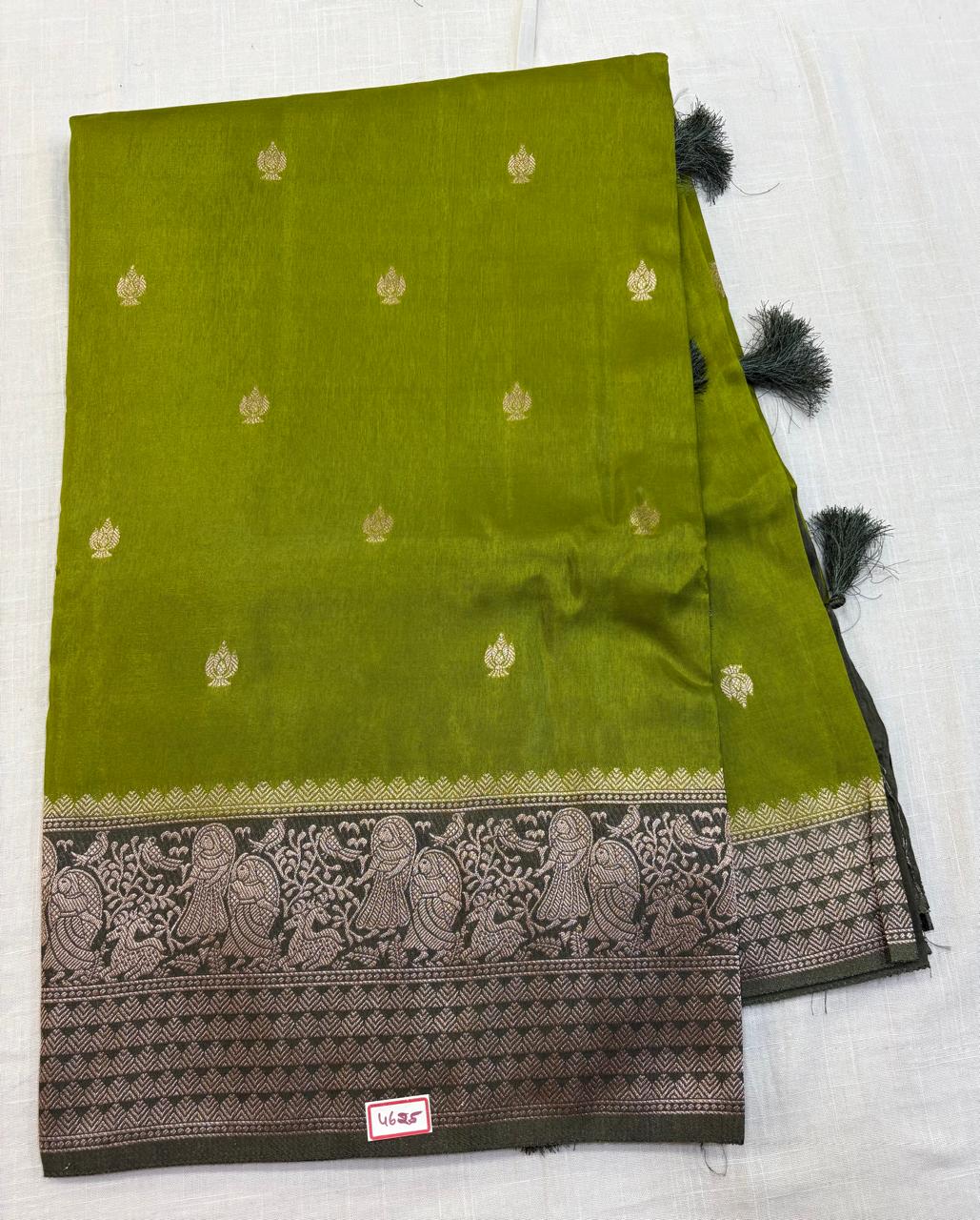 Russian Crepe saree