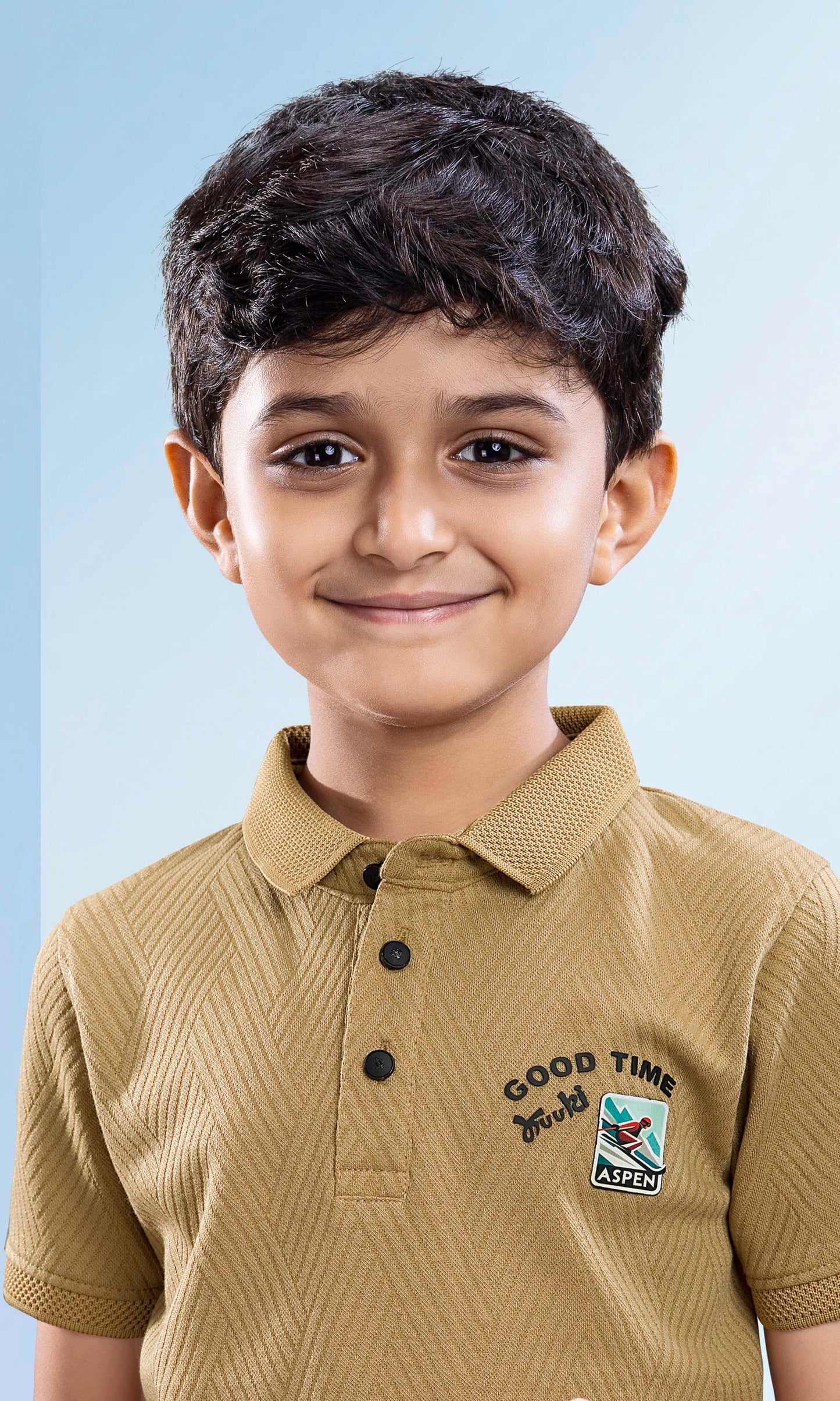 BOYS T-COLLAR T-SHIRT